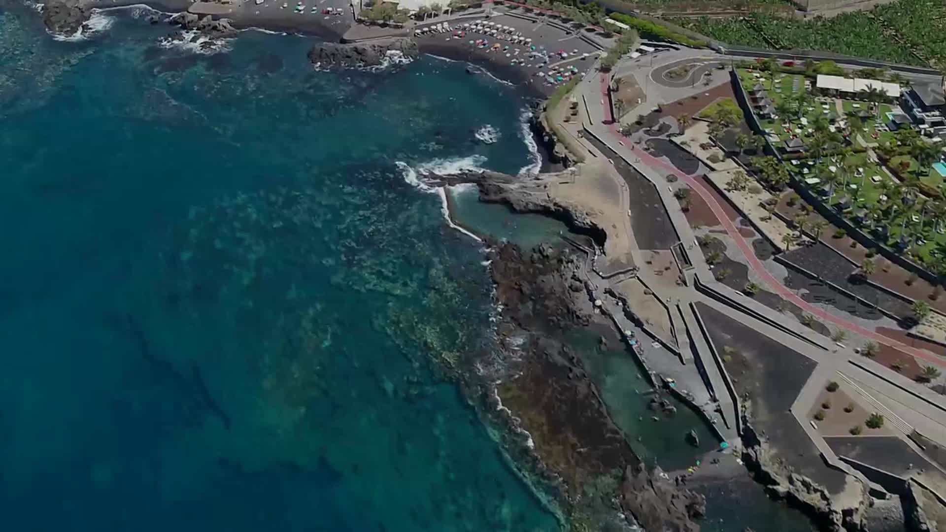 Costa y piscinas naturales